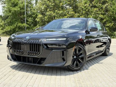 New 2025 BMW 750e xDrive w/ Executive Package