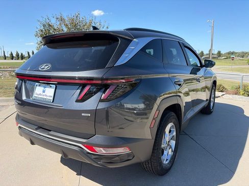 Used 2023 Hyundai Tucson SEL AWD/4WD image 16