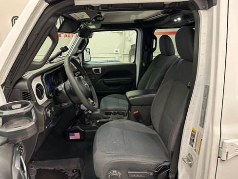 Used 2024 Jeep Wrangler Willys 4xe image 20