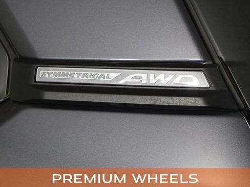 Used 2025 Subaru Forester Touring image 12