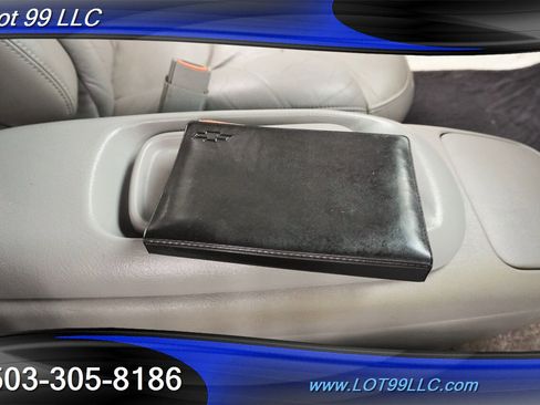 Used 1998 Chevrolet Suburban LT image 33