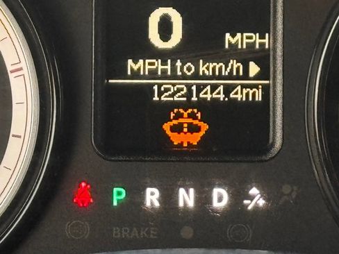 Used 2017 RAM 2500 Tradesman w/ Chrome Appearance Group image 19