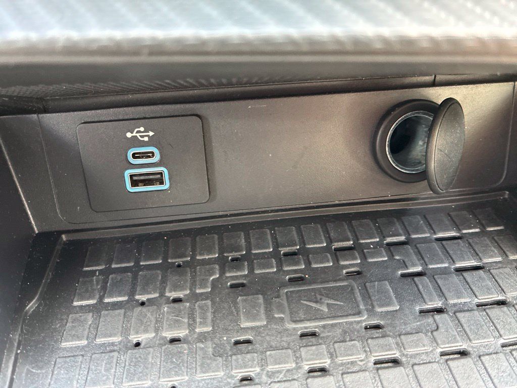 Used 2024 Ford Mustang Premium RWD image 36