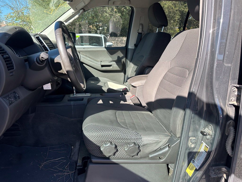 Used 2011 Nissan Xterra PRO-4X AWD/4WD image 10