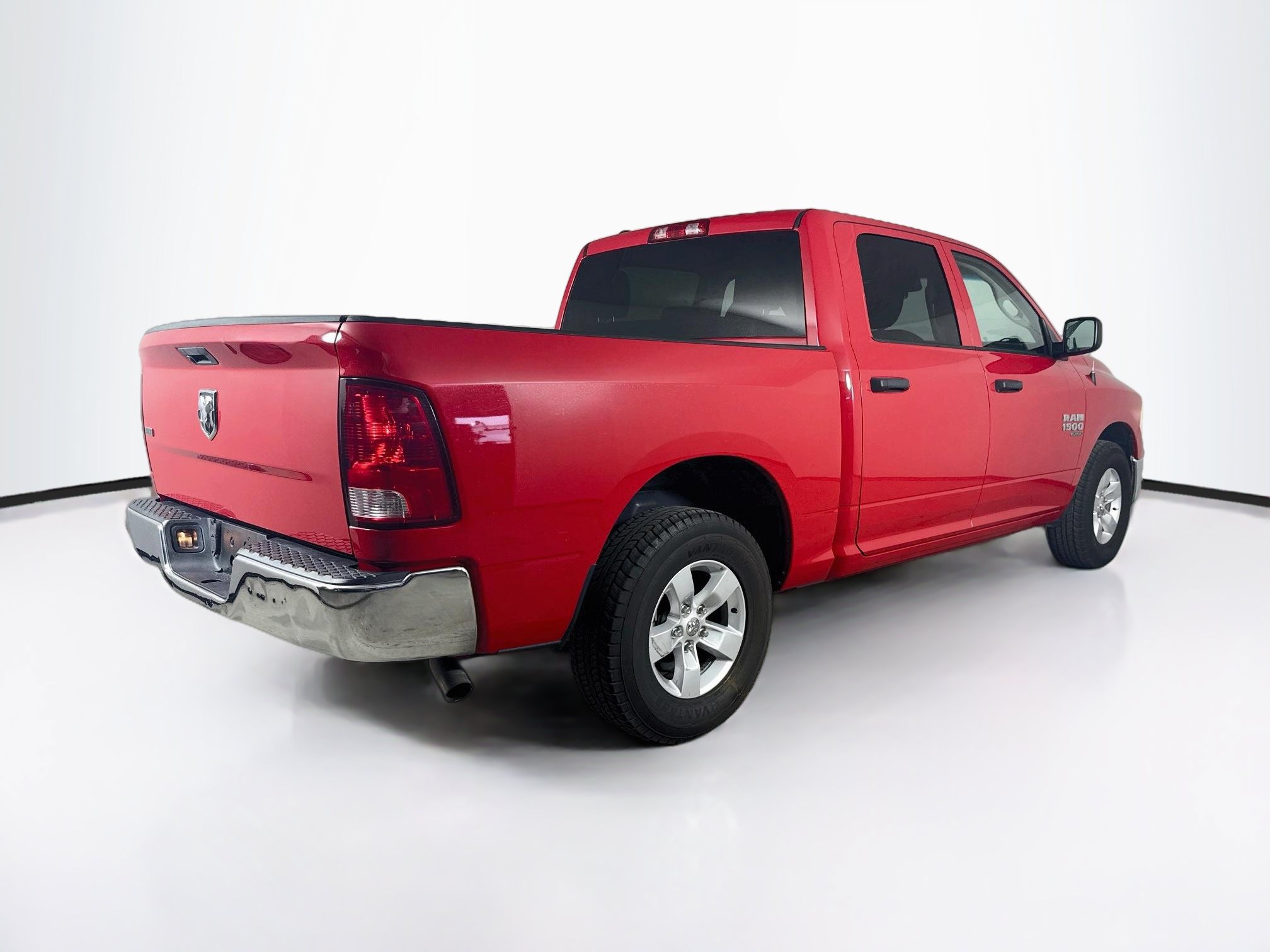 Used 2022 RAM 1500 Classic SLT RWD image 30
