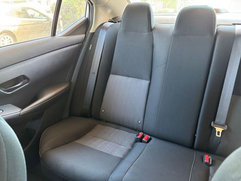 Used 2025 Nissan Sentra SV image 37