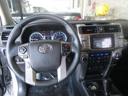 Used 2016 Toyota 4Runner Limited image 16