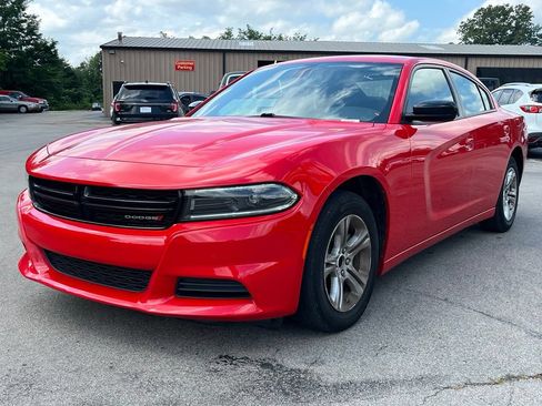 Used 2023 Dodge Charger SXT RWD image 4