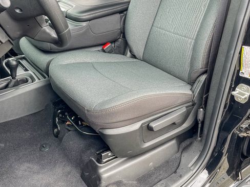 New 2024 RAM 2500 Tradesman w/ Chrome Appearance Group image 17