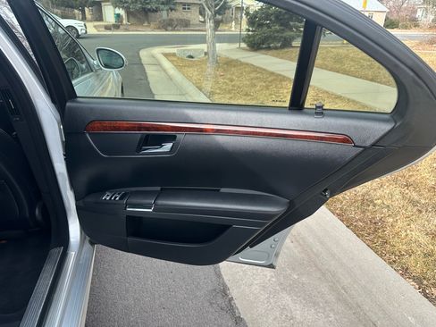 Used 2008 Mercedes-Benz S 550 image 26