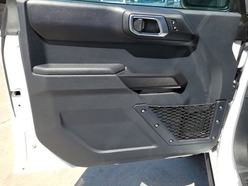 Certified 2025 Ford Bronco Badlands image 7