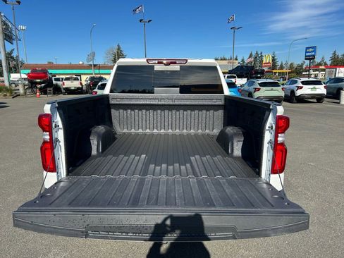 Used 2025 Chevrolet Silverado 1500 LTZ w/ LTZ Premium Package image 24