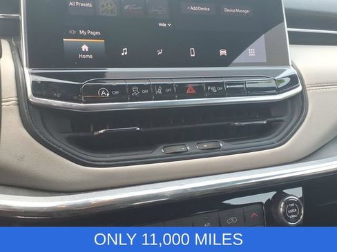 Used 2024 Jeep Compass Limited AWD/4WD image 16