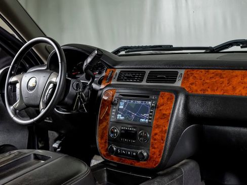 Used 2011 Chevrolet Silverado 3500 LTZ w/ LTZ Plus Package image 21