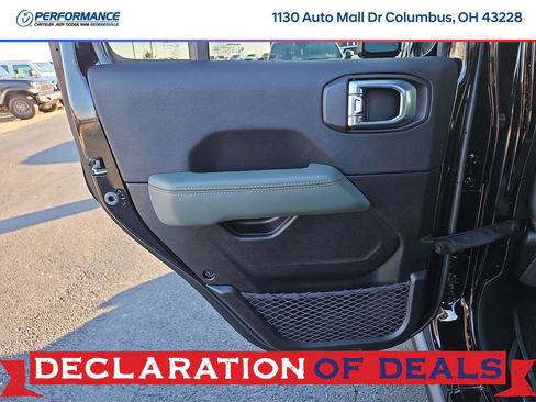 New 2026 Jeep Gladiator Mojave AWD/4WD image 14