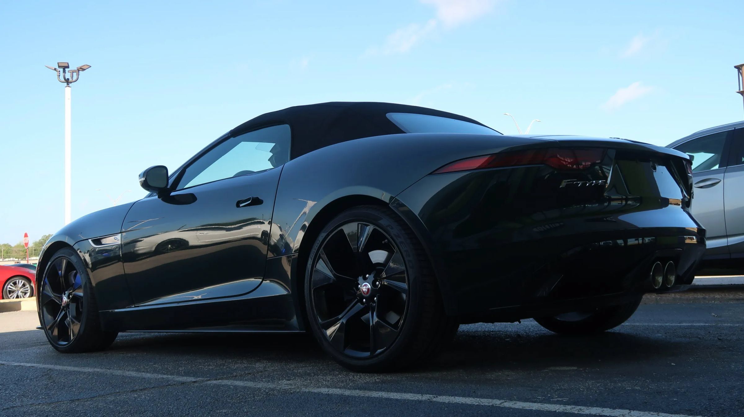 Used 2021 Jaguar F-TYPE R-Dynamic AWD/4WD image 13