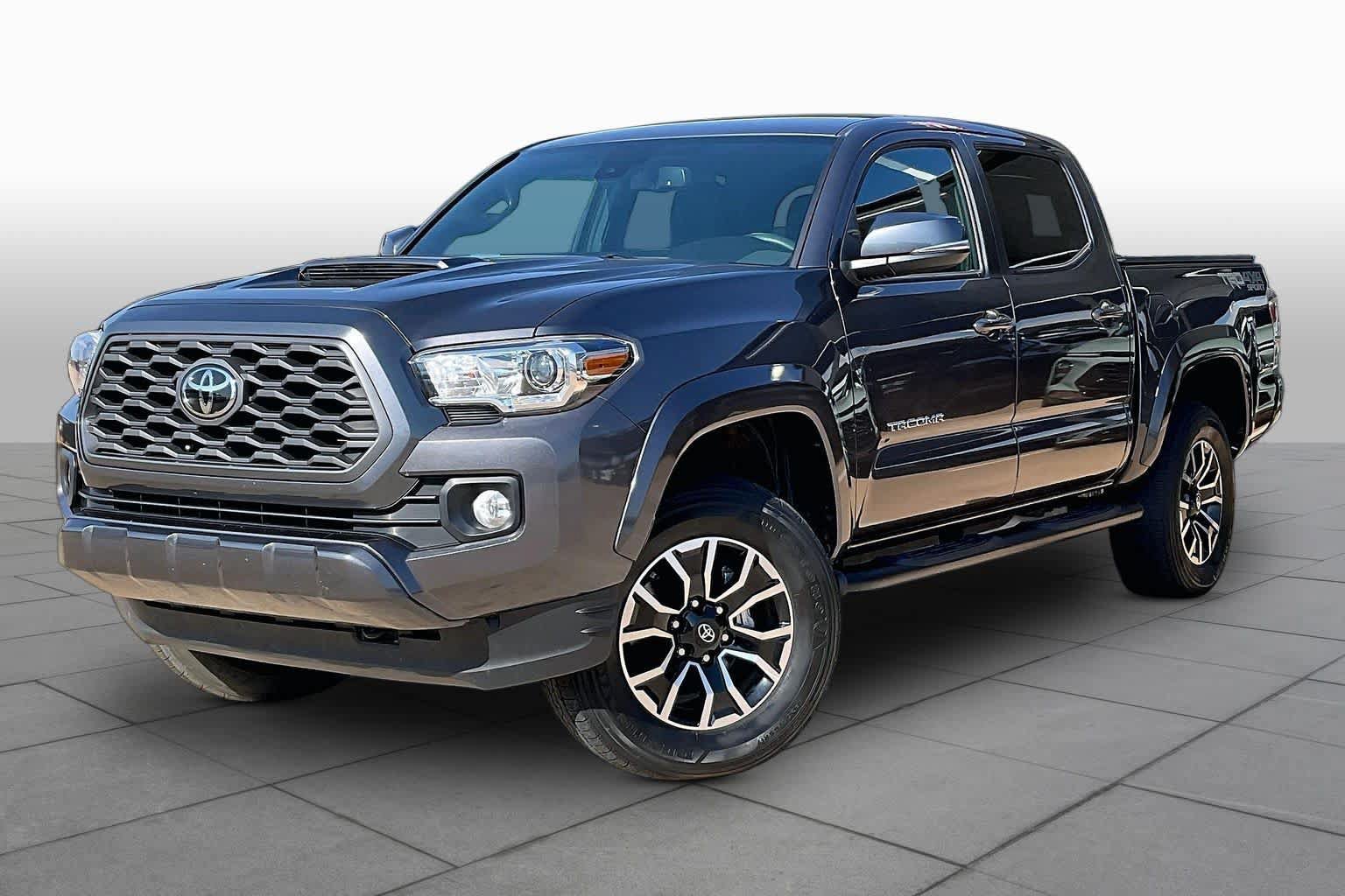 Used 2020 Toyota Tacoma TRD Sport w/ Technology Package AWD/4WD image 2