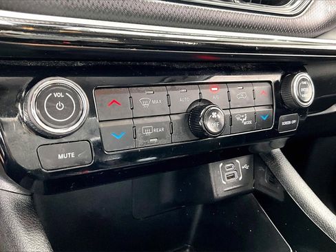 Used 2022 Jeep Compass Trailhawk w/ Trailhawk Elite Group image 31