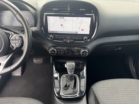 Certified 2023 Kia Soul EX image 20