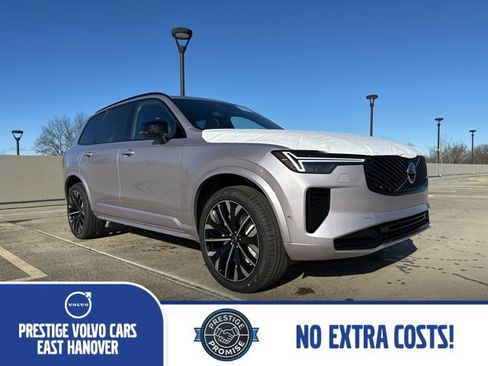 New 2026 Volvo XC90 B6 Ultra w/ Lounge Package image 1