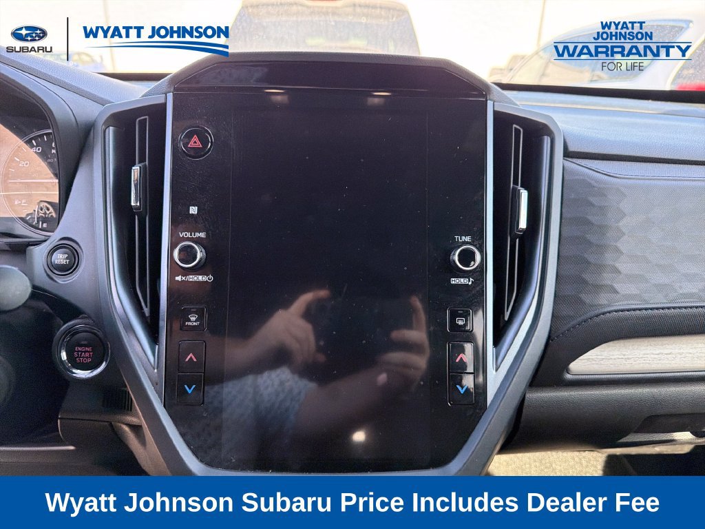 Used 2025 Subaru Forester Limited AWD/4WD image 24