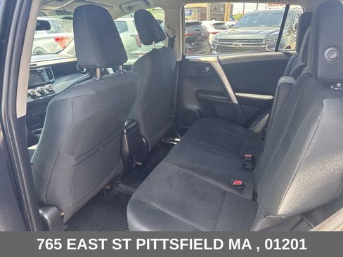 Used 2018 Toyota RAV4 LE w/ All Weather Liner Package AWD/4WD image 12