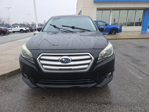Used 2015 Subaru Legacy 2.5i Limited image 3
