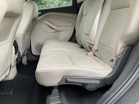 Used 2017 Ford Escape SE AWD/4WD image 15