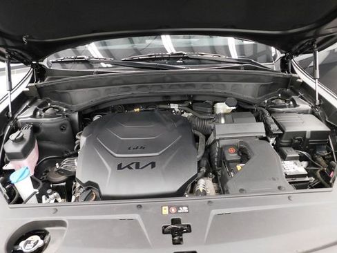 Used 2024 Kia Telluride LX image 34