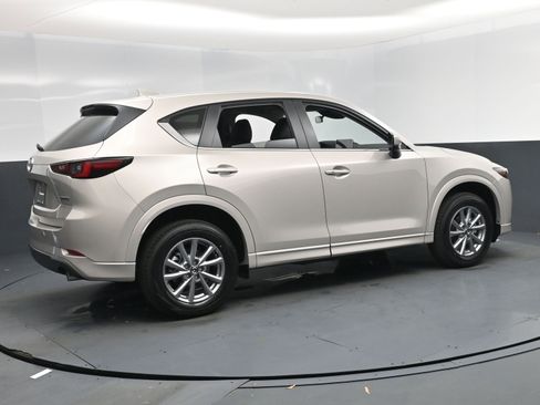 New 2025 MAZDA CX-5 AWD 2.5 S w/ Select Package image 4