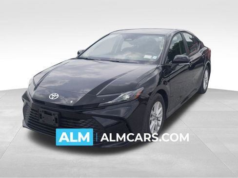 Used 2025 Toyota Camry LE FWD image 1