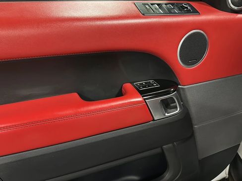 Used 2014 Land Rover Range Rover Sport Autobiography image 10