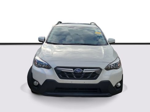 Used 2023 Subaru Crosstrek 2.0i Premium AWD/4WD image 2