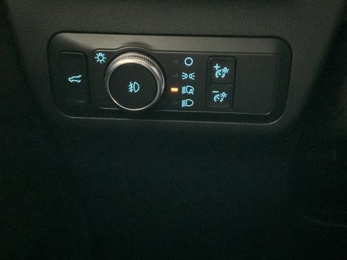 Used 2020 Ford Escape SEL image 34