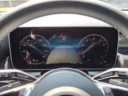 Certified 2026 Mercedes-Benz GLC 300 4MATIC image 19