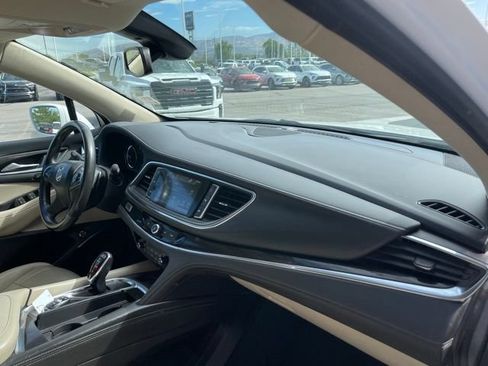 Used 2018 Buick Enclave Premium w/ Experience Buick Package AWD/4WD image 19