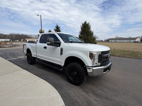 Used 2019 Ford F250 XL w/ XL Value Package image 21