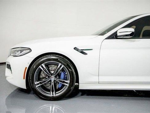 Used 2023 BMW M5 Base w/ Executive Package image 16