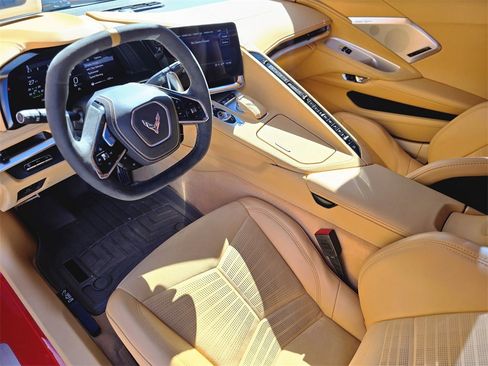 Used 2022 Chevrolet Corvette Stingray Premium Cpe w/ Z51 Performance Package image 15