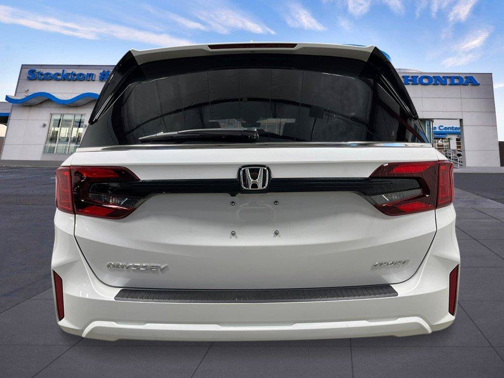 New 2027 Honda Odyssey Sport-L image 4