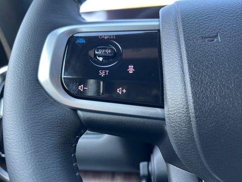 New 2026 Nissan Armada Platinum image 11