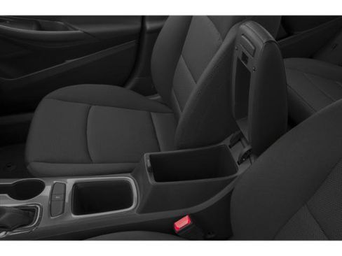 Used 2018 Chevrolet Cruze LT w/ Convenience Package FWD image 18