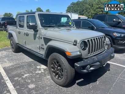 Used 2023 Jeep Gladiator Sport