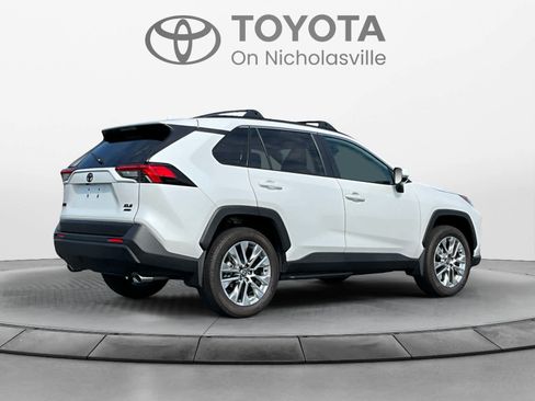 Used 2025 Toyota RAV4 XLE Premium w/ Weather Package AWD/4WD image 5