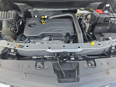 Used 2025 Chevrolet Equinox LT w/ Safety and Technology Package AWD/4WD image 22