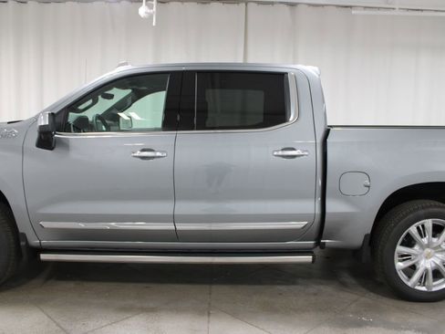 New 2026 Chevrolet Silverado 1500 High Country AWD/4WD image 6