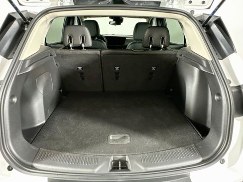 Used 2024 Buick Encore GX Preferred w/ Comfort Package AWD/4WD image 27