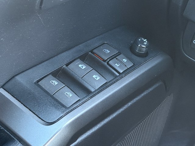 Certified 2023 Toyota Tacoma TRD Off-Road AWD/4WD image 32