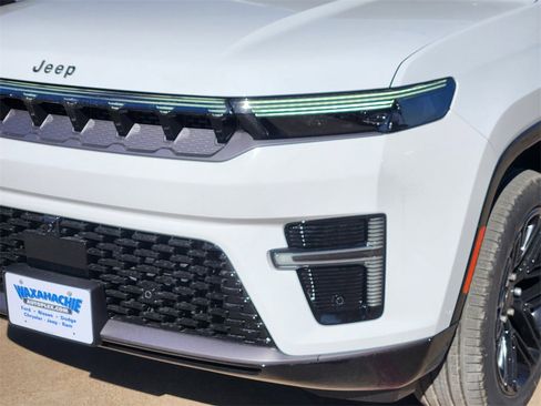 New 2026 Jeep Grand Wagoneer L Limited image 5