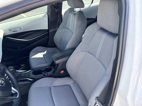 Used 2024 Toyota Corolla SE FWD image 21